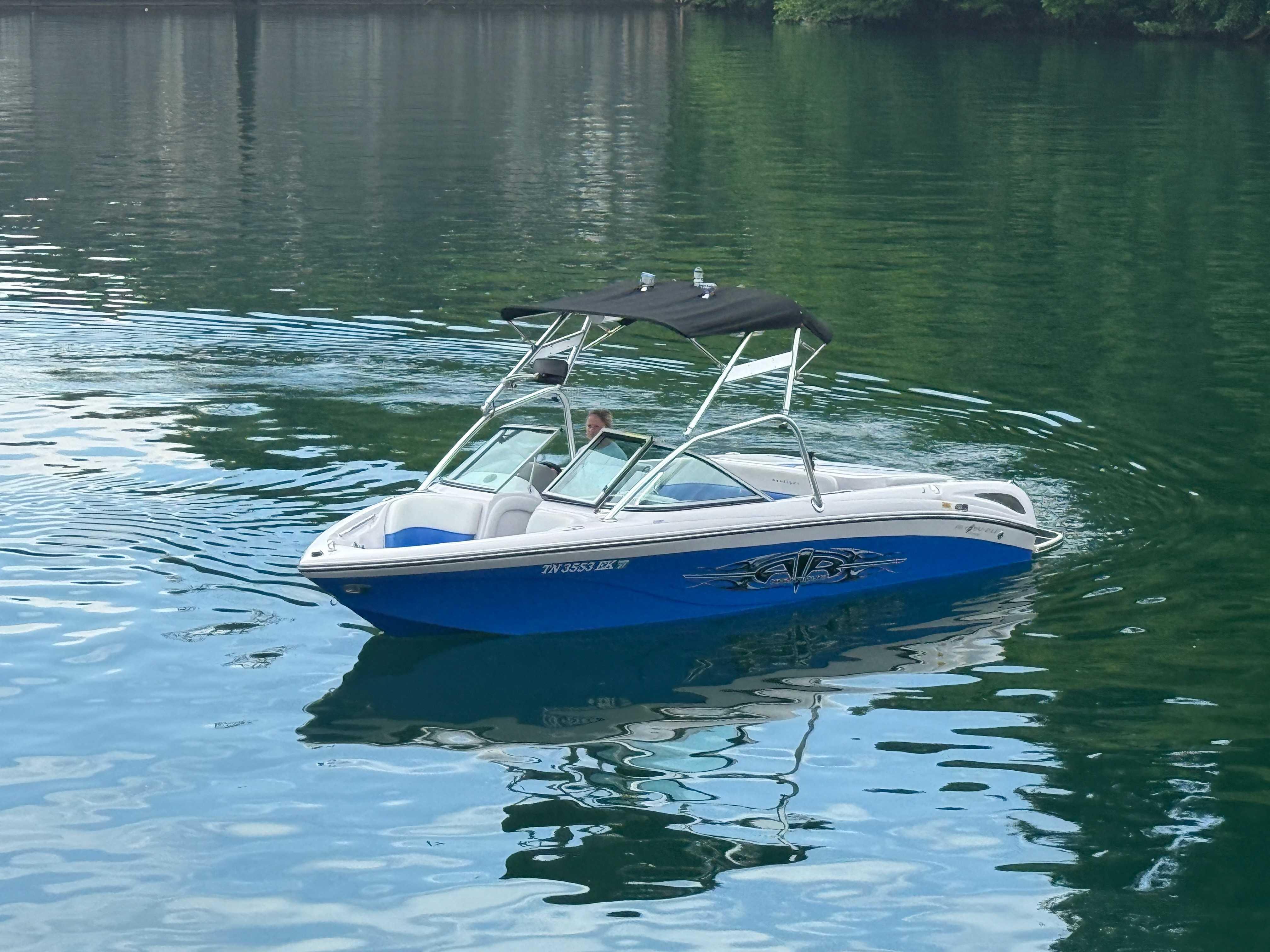 Versatile 2006 Air Nautique SV-211 Icon